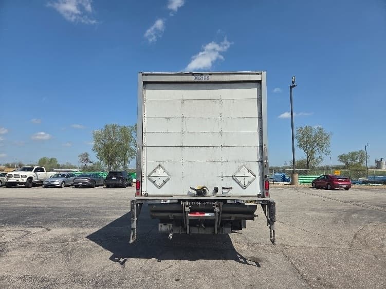 2020 Freightliner M2 112 in Kansas City, MO — photo 7