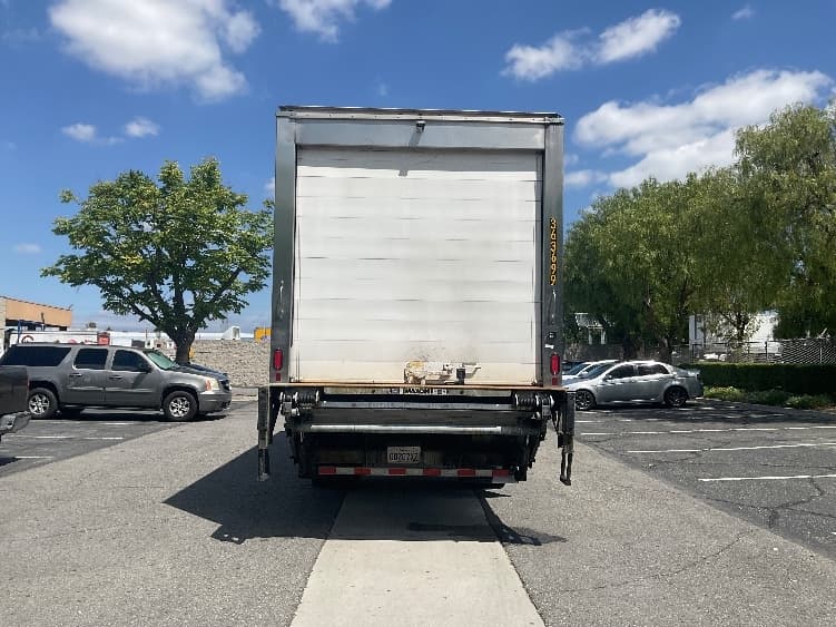 2020 Freightliner M2 106 in Torrance, CA — photo 7