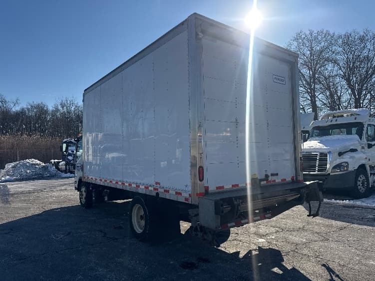 2020 Isuzu NQR in Parsippany, NJ — photo 6