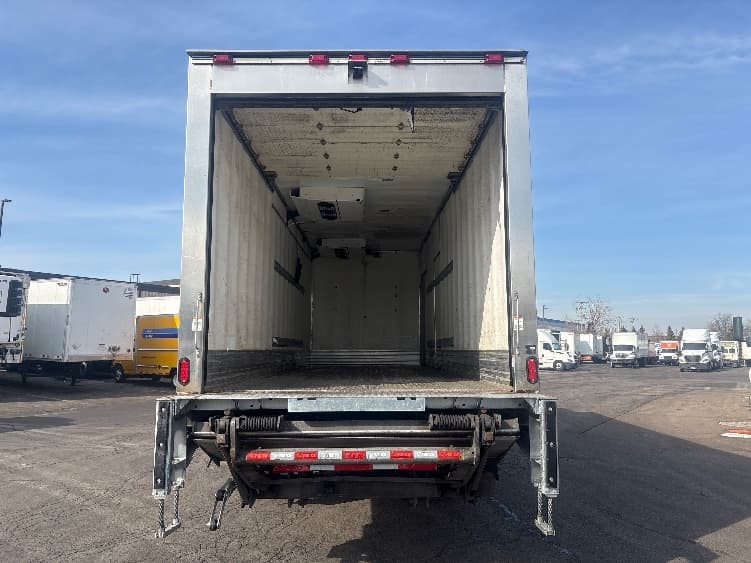 2020 Freightliner M2 112 in Sturtevant, WI — photo 8