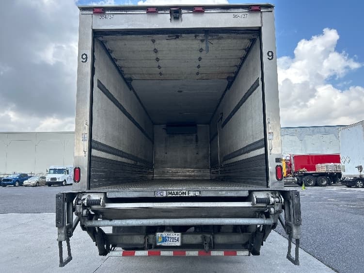 2020 Freightliner M2 106 in Harahan, LA — photo 8