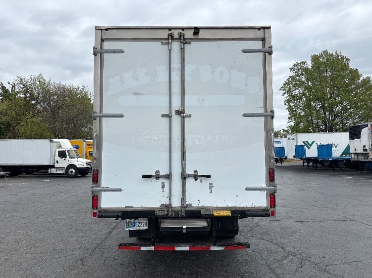 2020 Isuzu NRR in Concord, NC — photo 7