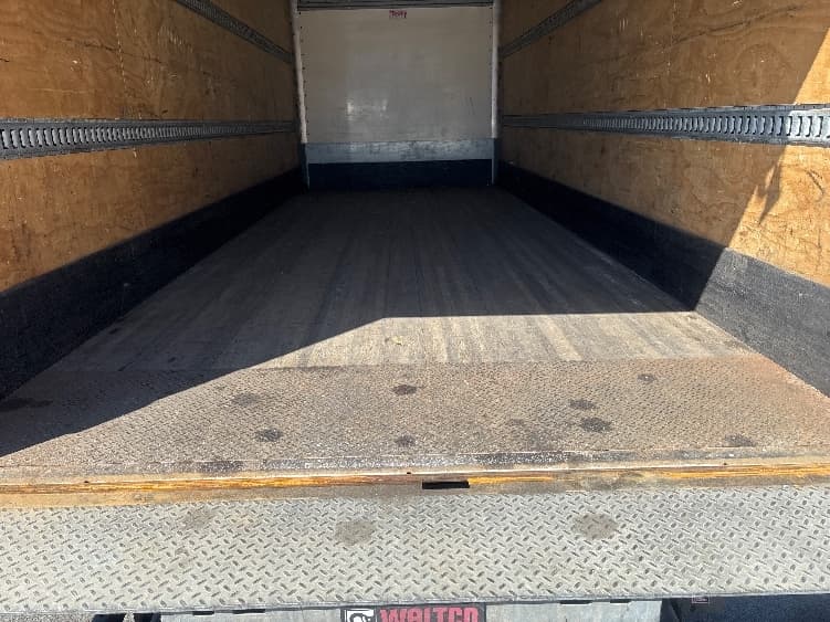 2020 Freightliner M2 106 in Elmsford, NY — photo 10