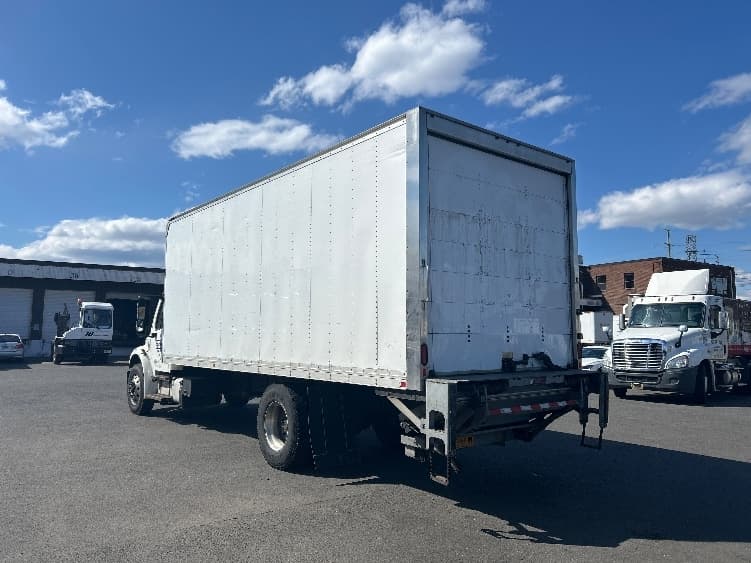 2020 Freightliner M2 106 in Elmsford, NY — photo 6