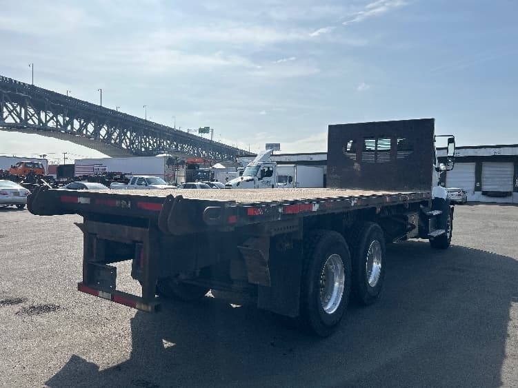 2020 Freightliner 114SD in Kearny, NJ — photo 9