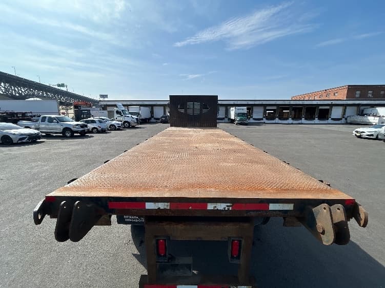 2020 Freightliner 114SD in Kearny, NJ — photo 8