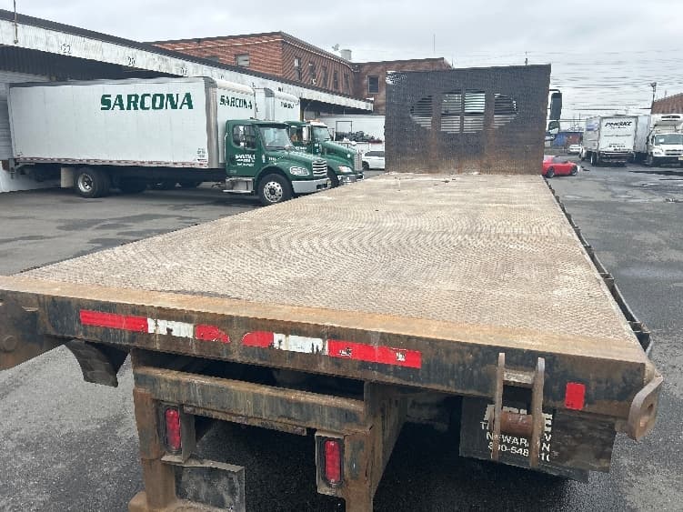 2020 Freightliner 114SD in Kearny, NJ — photo 8