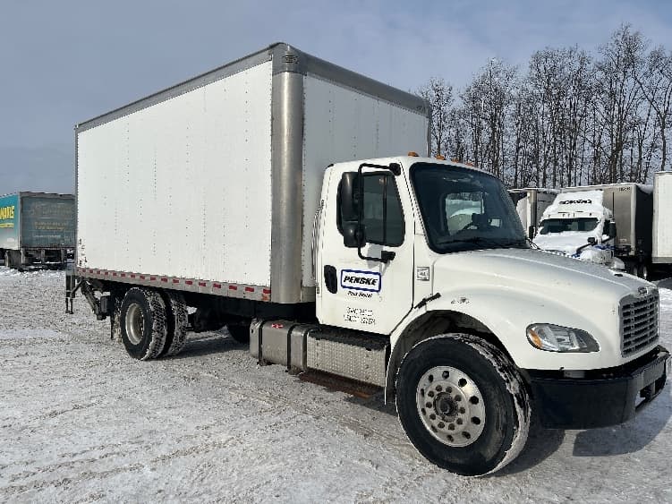 2020 Freightliner M2 106