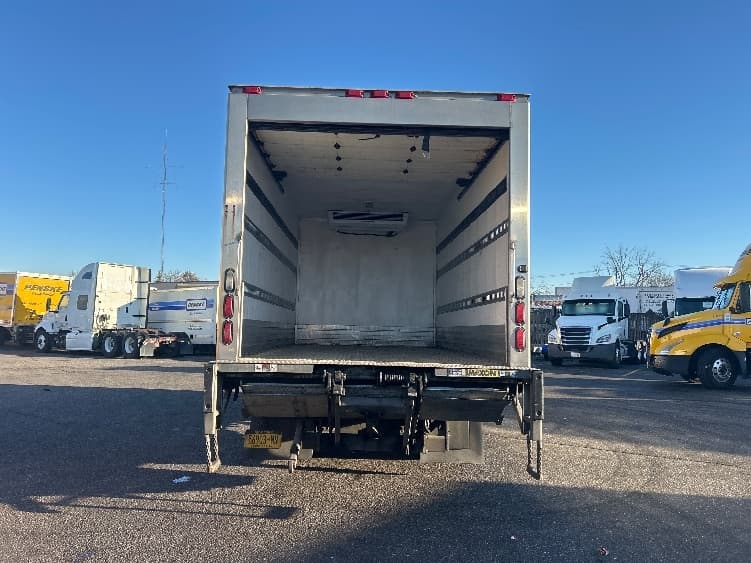2020 Isuzu NQR in West Babylon, NY — photo 8
