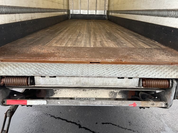 2020 International MV in Neenah, WI — photo 10