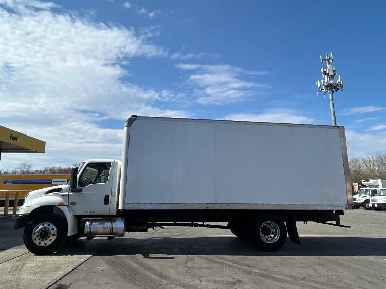 2021 International MV in Parsippany, NJ — photo 4