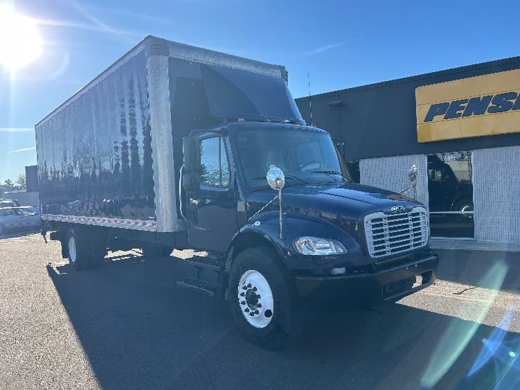 2021 Freightliner M2 106