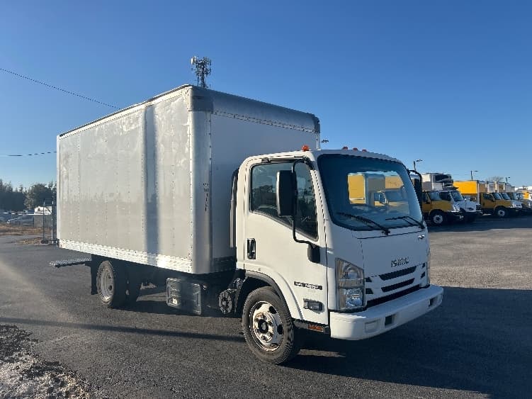 2021 Isuzu NRR