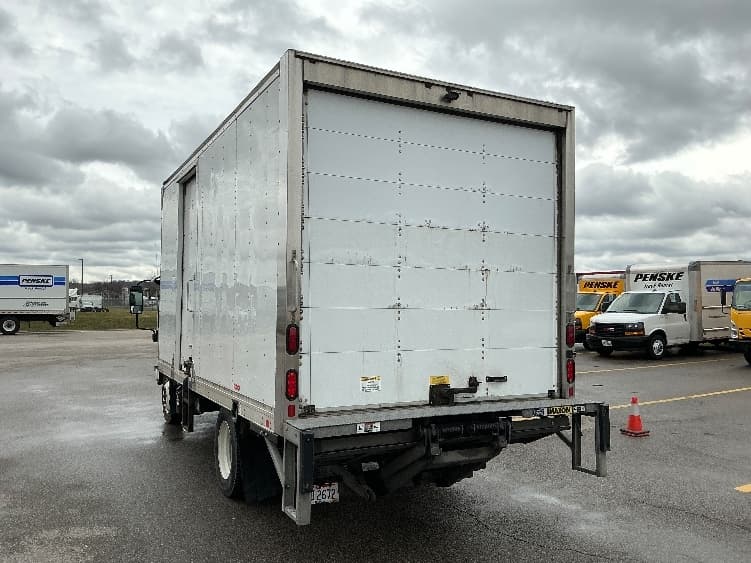 2021 Isuzu NRR in Cincinnati, OH — photo 6