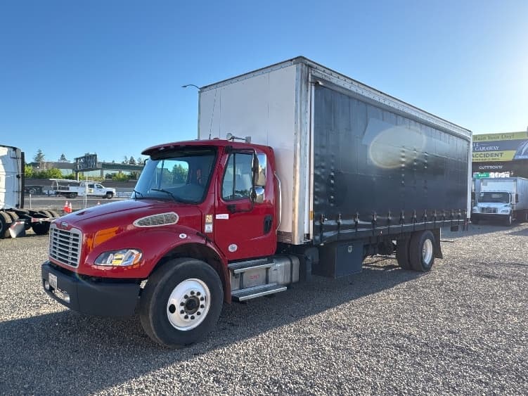 2021 Freightliner M2 106 in West Sacramento, CA — photo 3