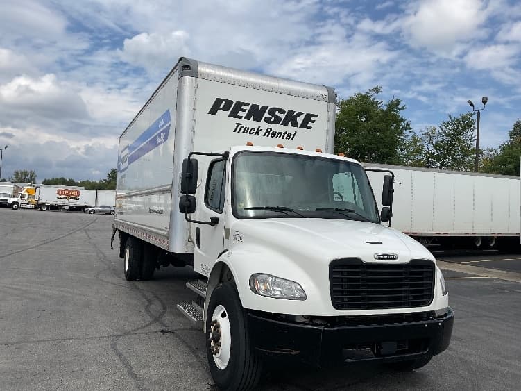 2021 Freightliner M2 106
