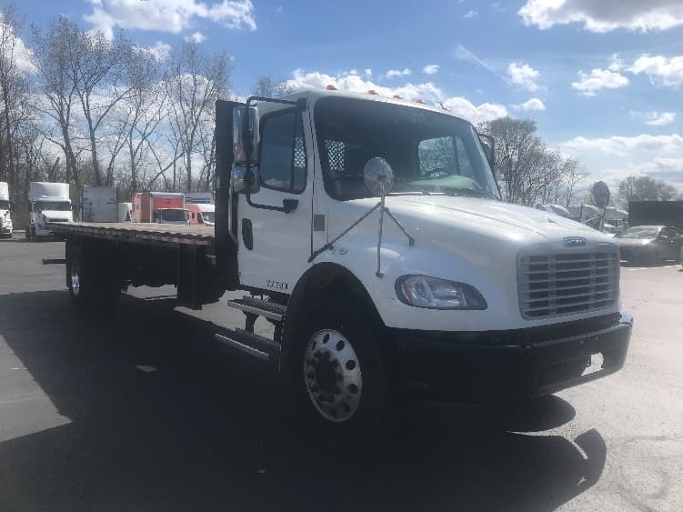 2022 Freightliner M2 106