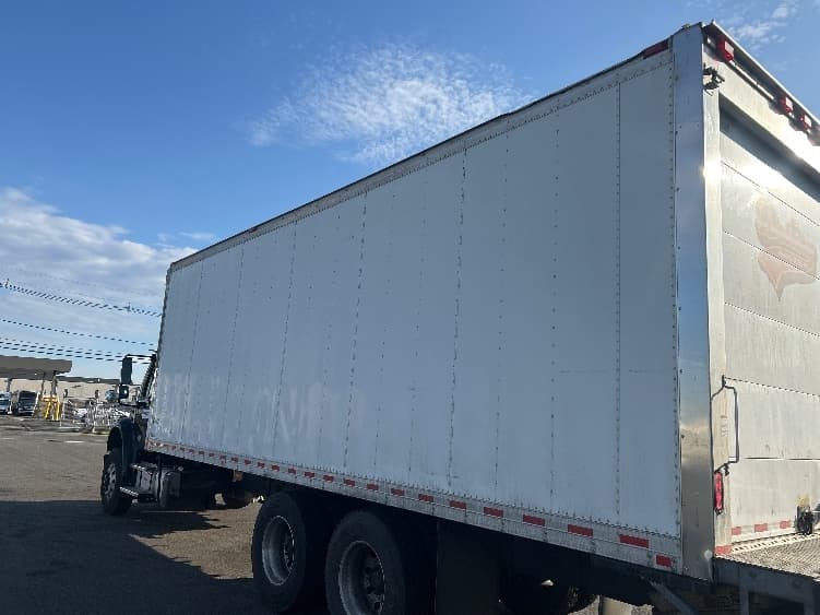 2021 Freightliner M2 106 in Linden, NJ — photo 6