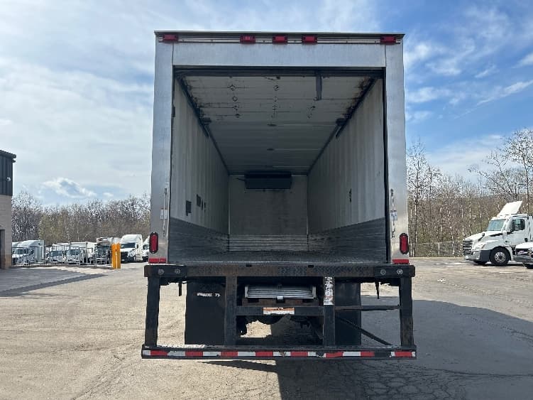2021 Freightliner M2 106 in Jessup, PA — photo 8