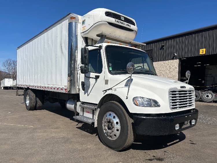 2021 Freightliner M2 106