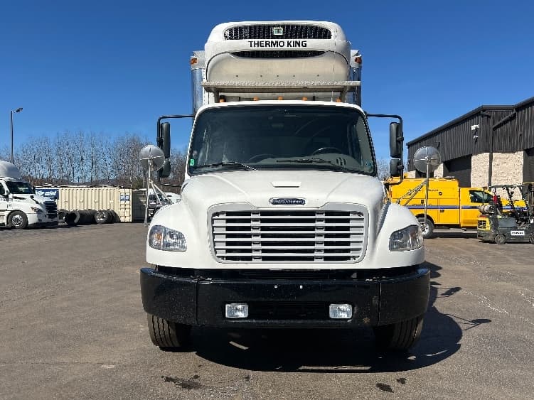 2021 Freightliner M2 106 in Jessup, PA — photo 2