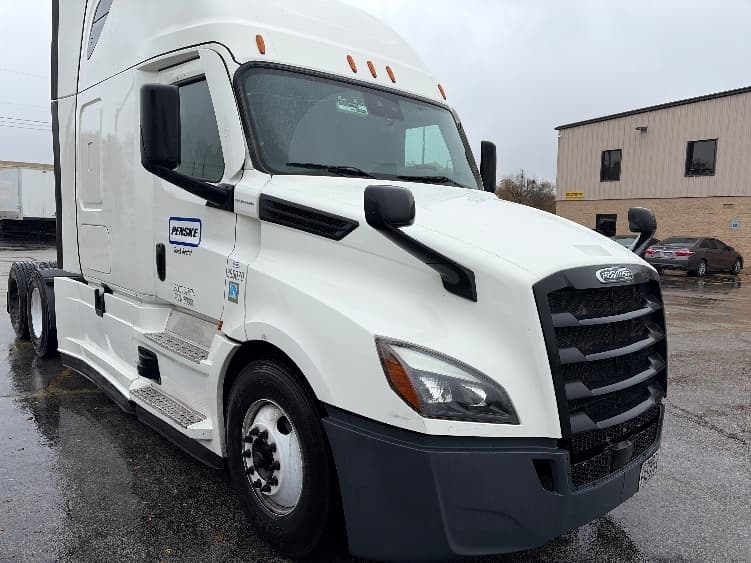 2022 Freightliner