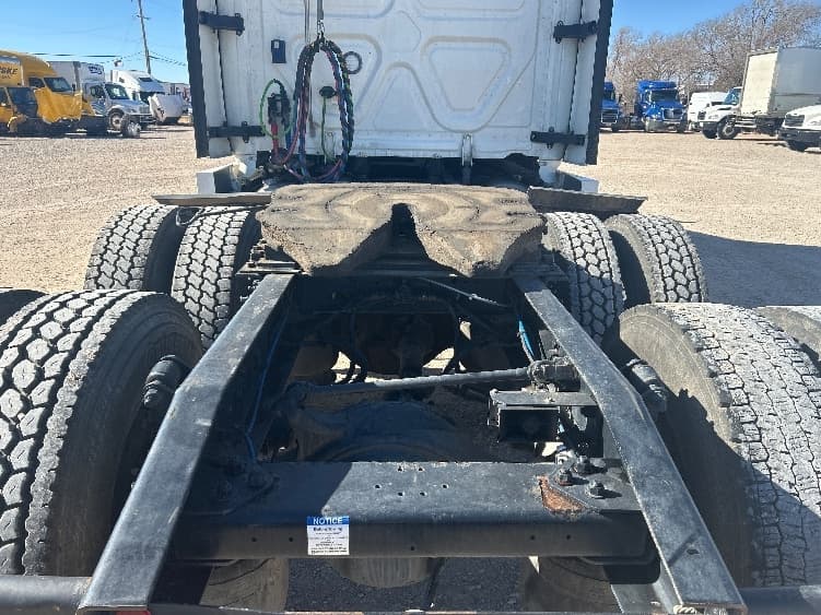 2022 Freightliner Cascadia in Amarillo, TX — photo 6