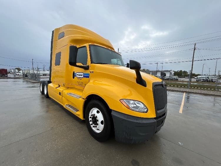 2022 International LT