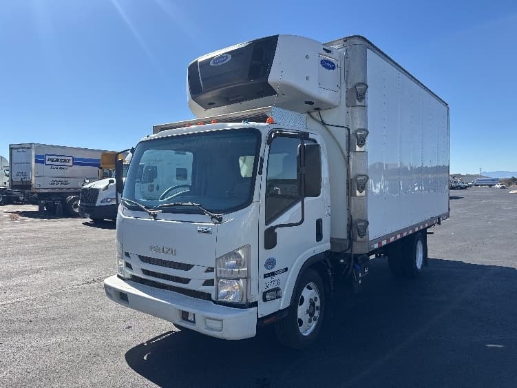 2021 Isuzu NRR in Greeley, CO — photo 3