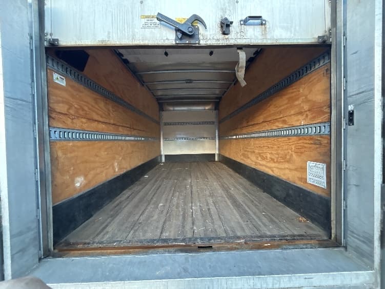 2021 Isuzu NQR in Montgomery, NY — photo 8