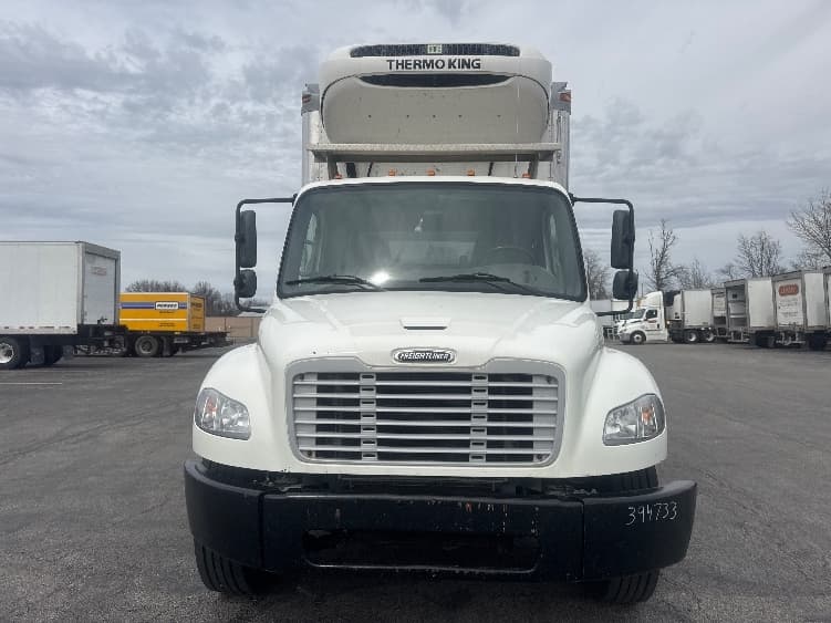 2021 Freightliner M2 106 in Gahanna, OH — photo 2