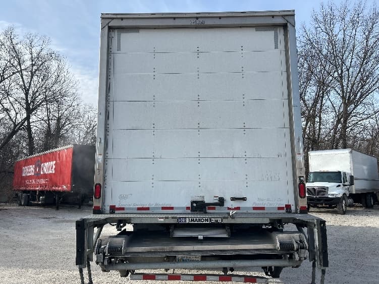 2022 Freightliner M2 106 in Evansville, IN — photo 7
