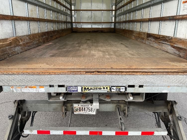 2022 Freightliner M2 106 in Fort Wayne, IN — photo 10