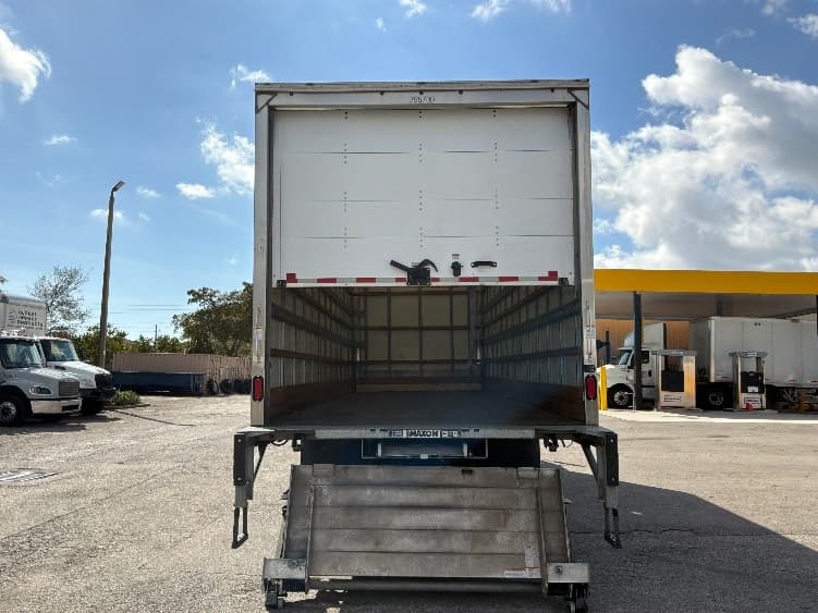 2022 Freightliner M2 106 in Springfield, MO — photo 7