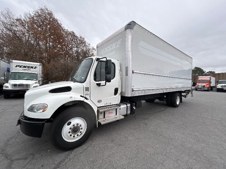 2022 Freightliner M2 106