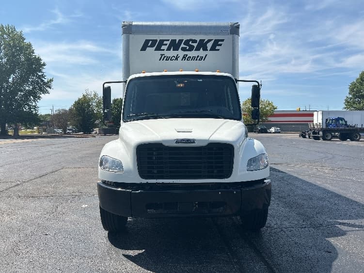 2022 Freightliner M2 106 in Memphis, TN — photo 2