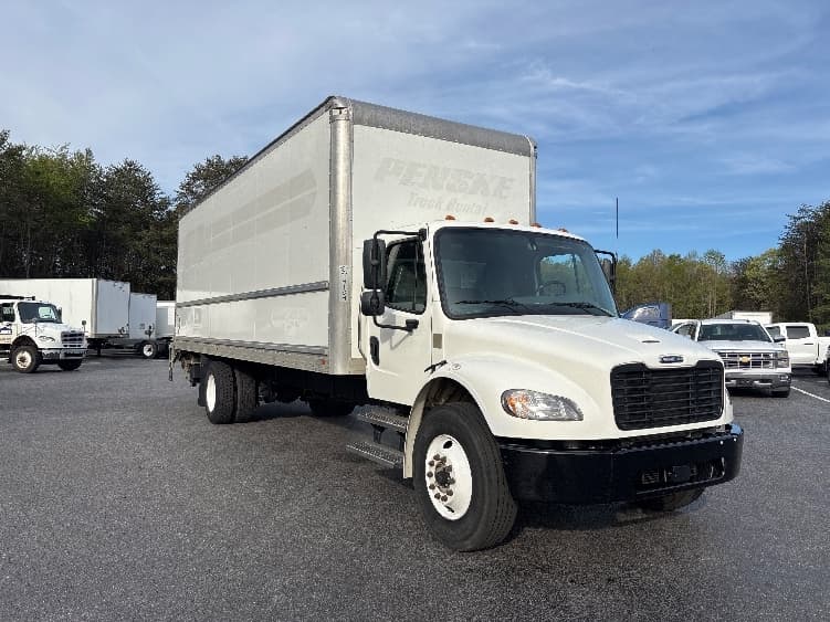 2022 Freightliner M2 106