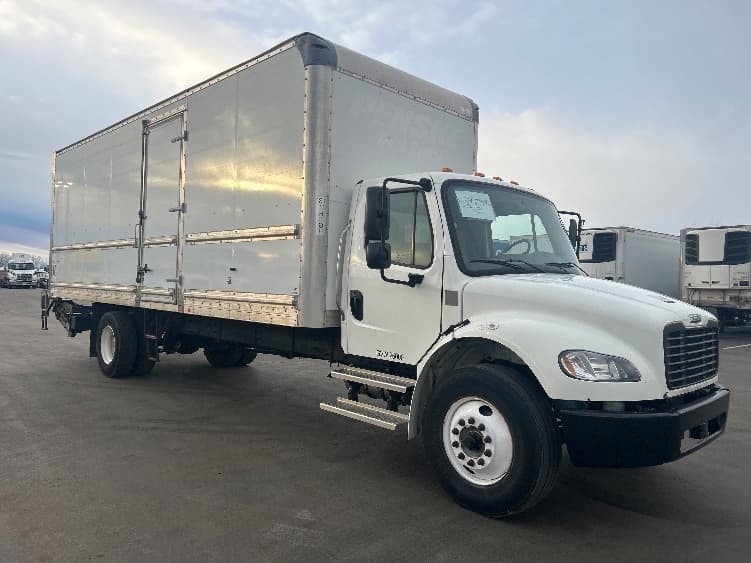 2022 Freightliner M2 106