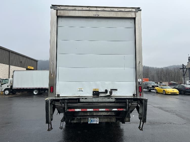 2022 Freightliner M2 106 in Pittsburgh, PA — photo 7