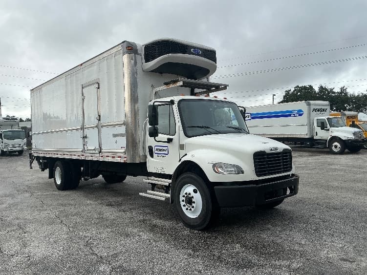 2022 Freightliner M2 106
