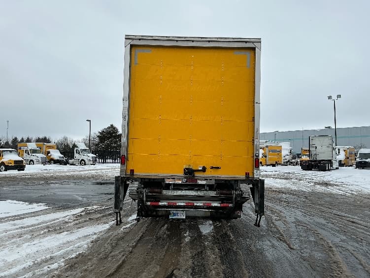 2022 Freightliner M2 106 in South Bend, IN — photo 7