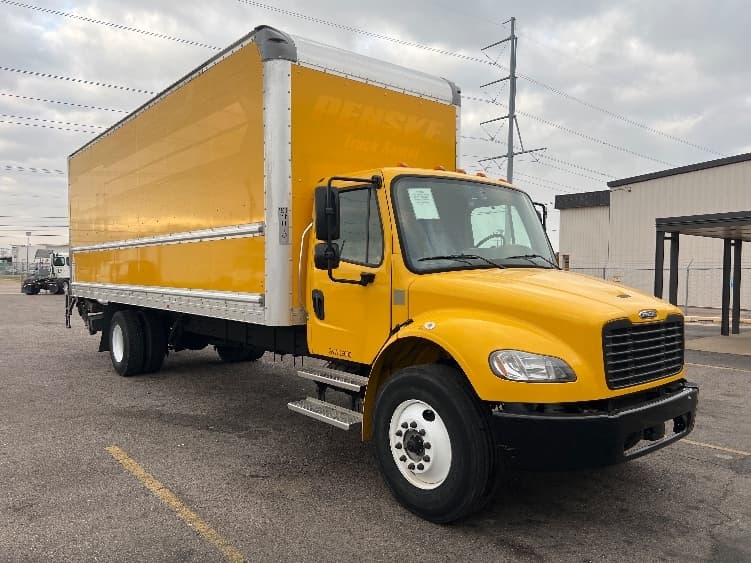 2022 Freightliner M2 106