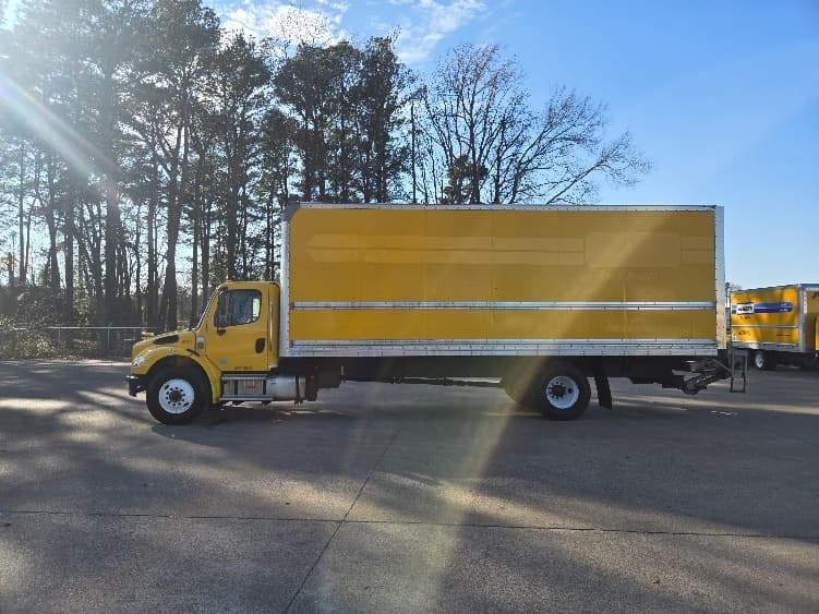 2022 Freightliner M2 106 in Longview, TX — photo 4
