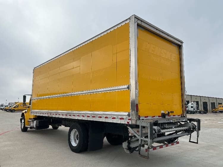2022 Freightliner M2 106 in Katy, TX — photo 6