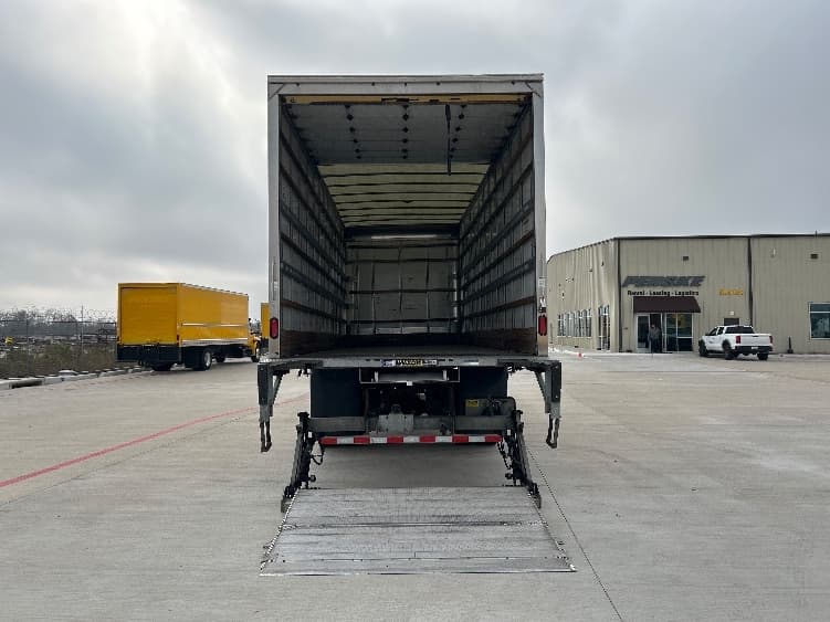 2022 Freightliner M2 106 in Katy, TX — photo 9