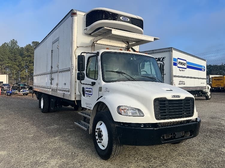 2022 Freightliner M2 106