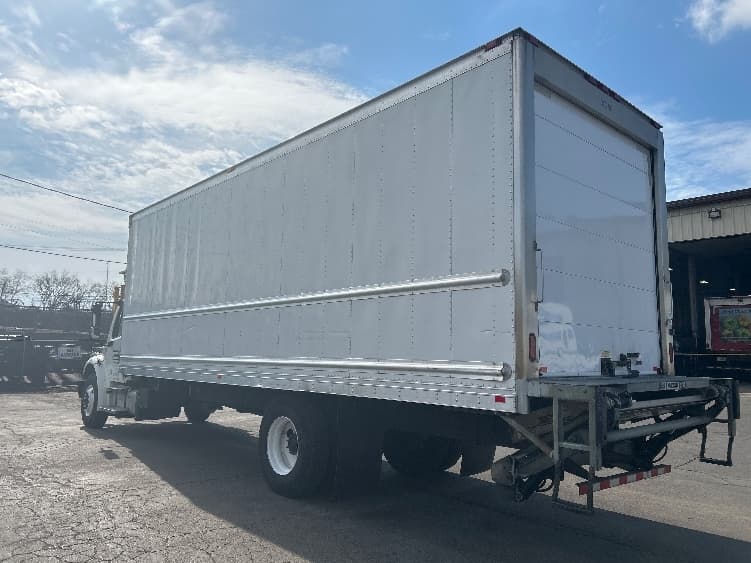 2022 Freightliner M2 106 in Madison, AL — photo 6