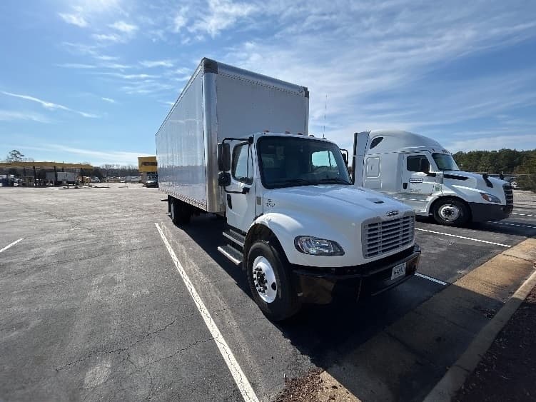 2022 Freightliner M2 106