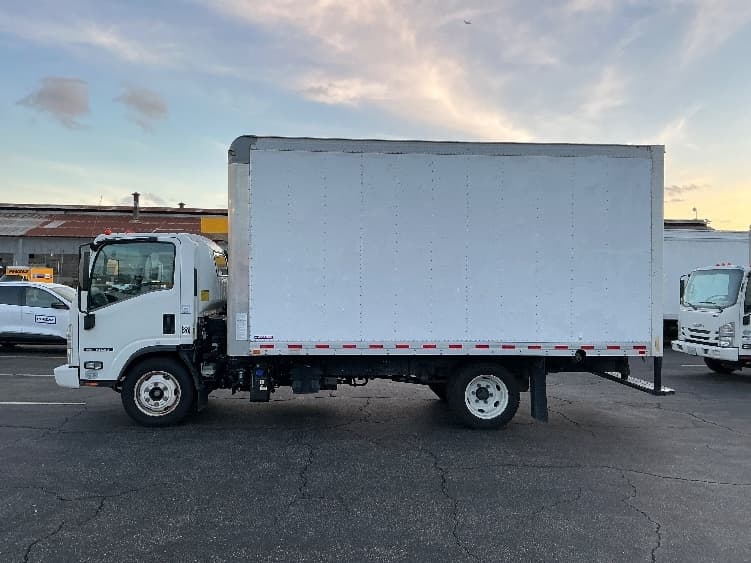 2021 Isuzu NQR in Torrance, CA — photo 4