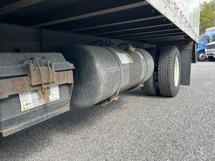 2021 Isuzu NPR in Essex, MD — photo 5